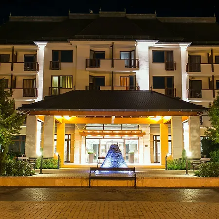 Greenfield Hotel Golf & Spa-3